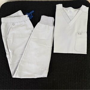 Figs Light Gray Scrub Set with V-Neck Top and Jogger Pants